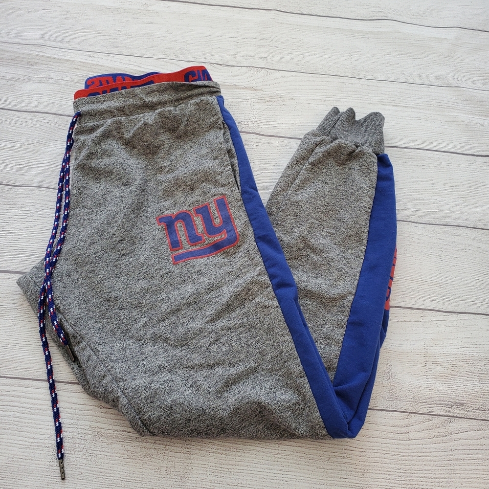 NY GIANTS NFL TEAM joggers. Size medium boys - Picture 1 of 11